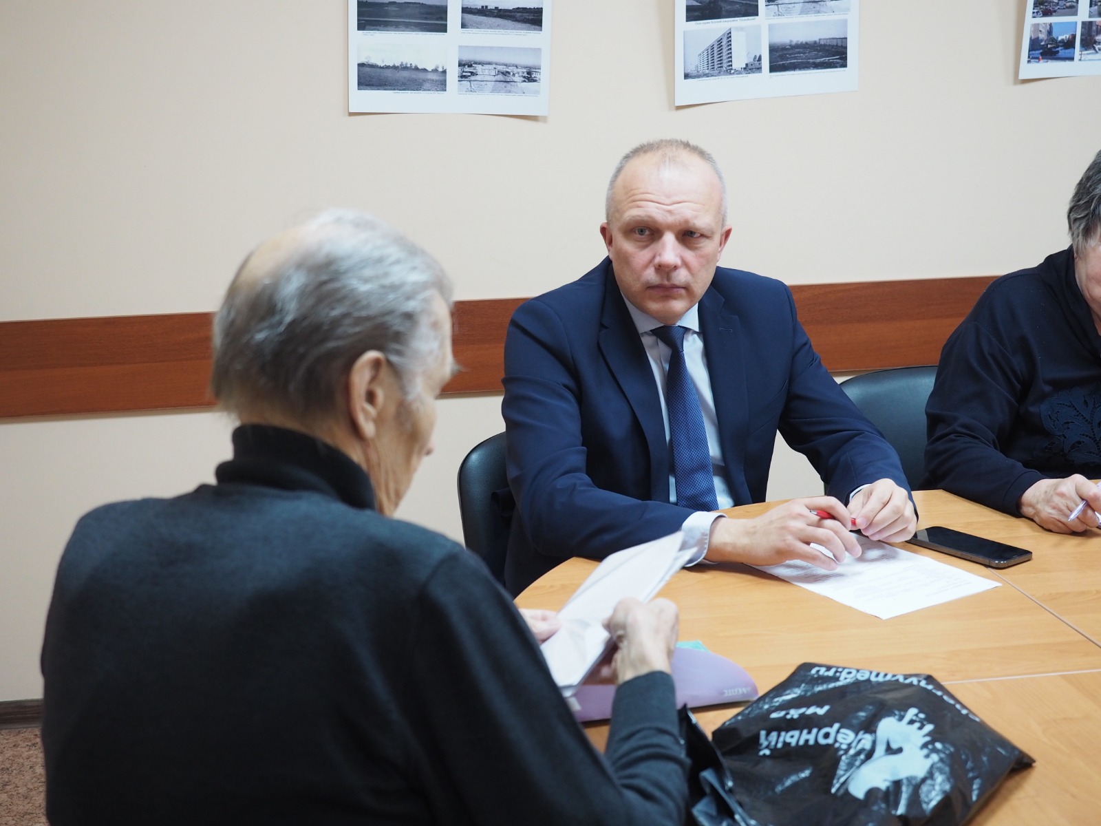 Роман Заварин помог пенсионеру из Вологды получить жизненно важный медицинский аппарат