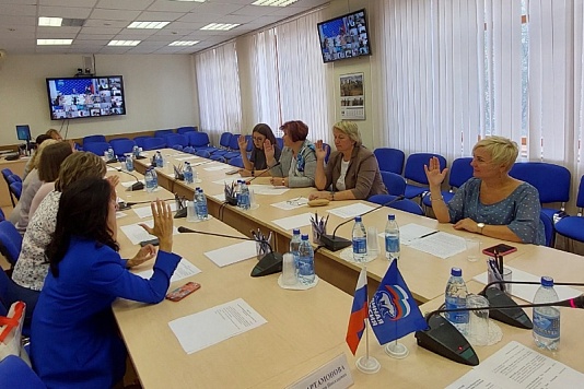 Вологодский областной совет женщин усилит поддержку семей участников СВО